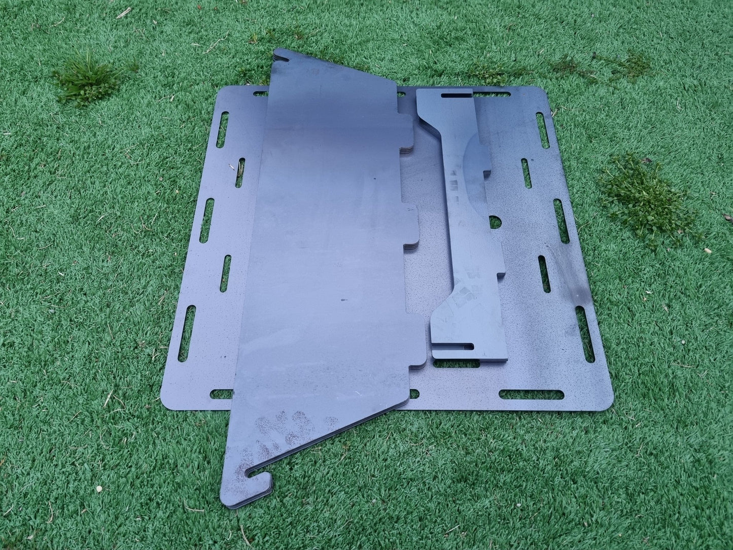 GWS Giants Fire Pit Flat Pack Collapsible Portable