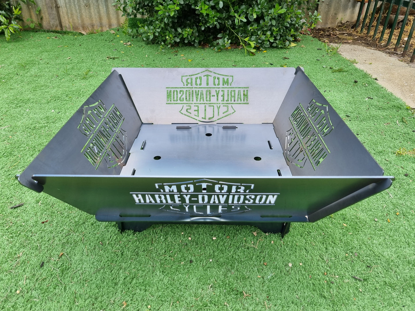 Harley Davidson Fire Pit Collapsible 3mm Thick Australian Steel