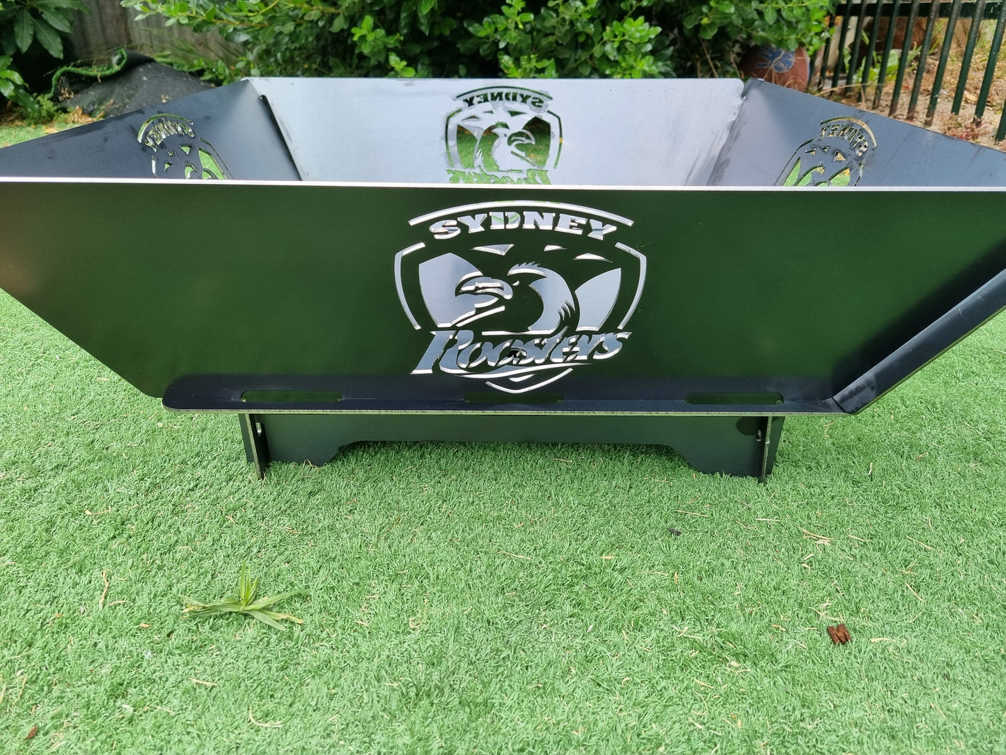 Sydney Roosters Fire Pit Collapsible 3mm Thick Australian Steel