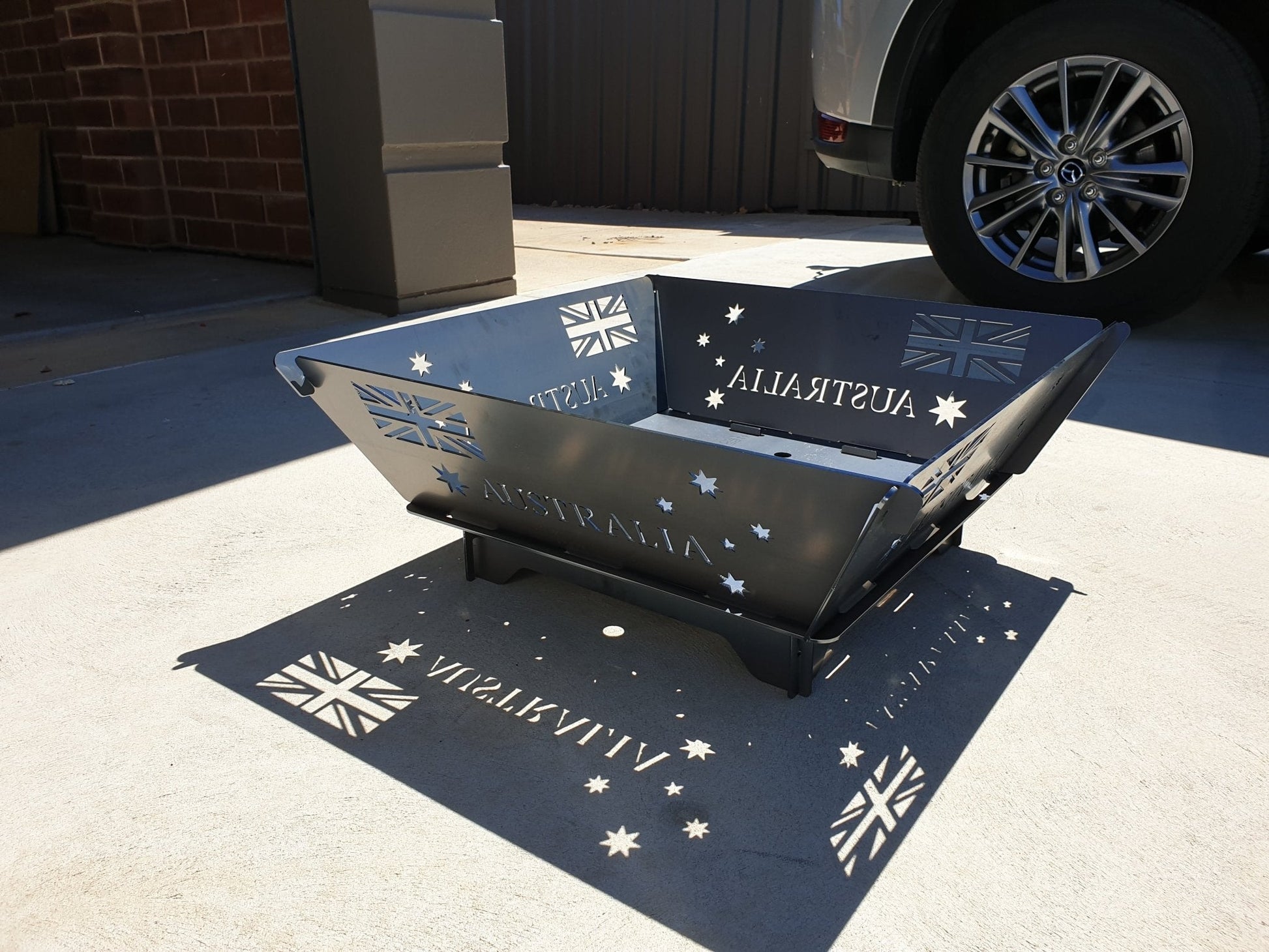 Australia Fire Pit Flat Pack Collapsible Portable - Robs Fire Pits