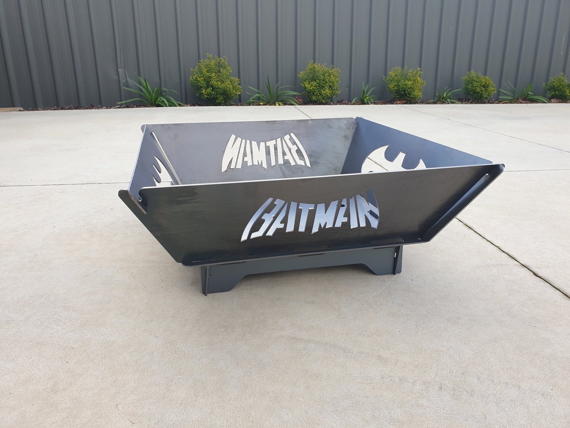 Batman Fire Pit Flat Pack Collapsible Portable - Robs Fire Pits