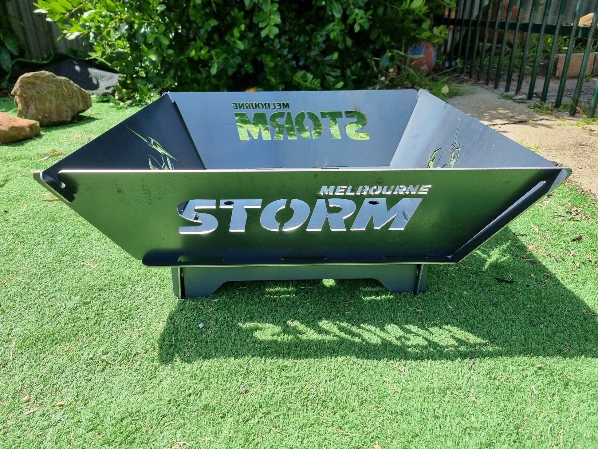 Melbourne Storm Fire Pit Flat Pack Collapsible Portable - Robs Fire Pits