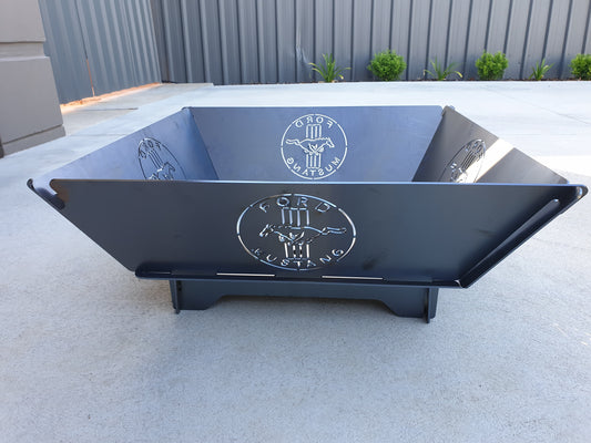 Mustang Fire Pit Collapsible 3mm Thick Australian Steel